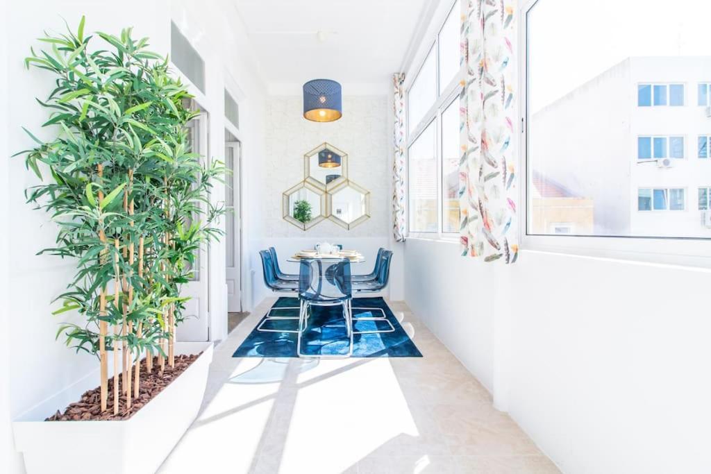 Downtown 7 Bedroom Apartment - Liberdade Lisbon Luaran gambar